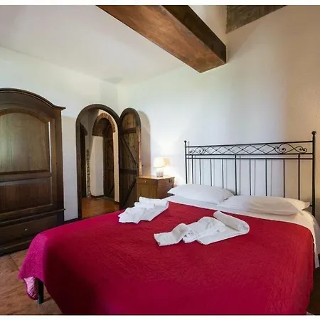Montecchio Comfortable Villa